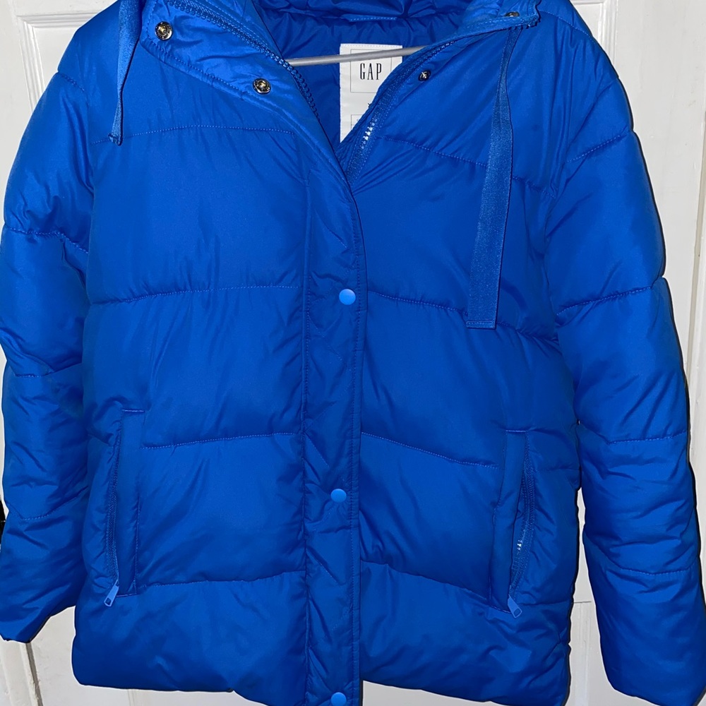 Gap puffer jacket